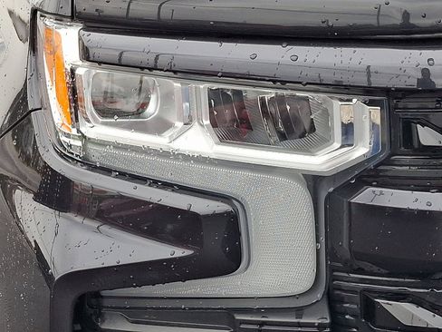 Used 2022 Chevrolet Silverado 1500 RST image 8