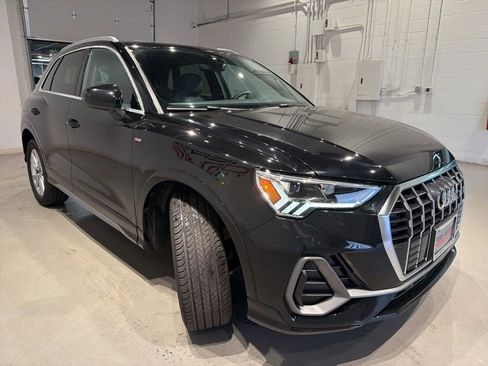 Used 2025 Audi Q3 2.0T Premium AWD/4WD image 3