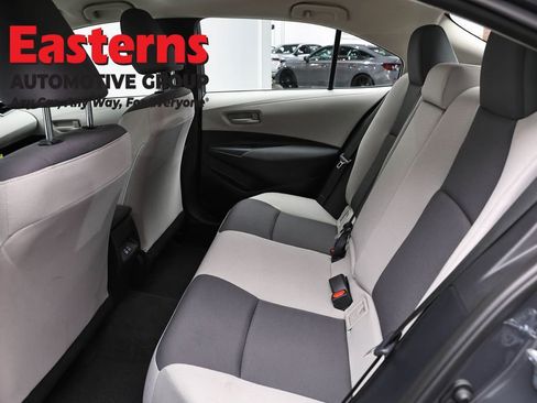 Used 2026 Toyota Corolla LE w/ LE Premium Package FWD image 21