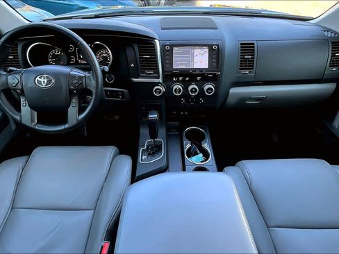 Used 2021 Toyota Sequoia Limited image 15