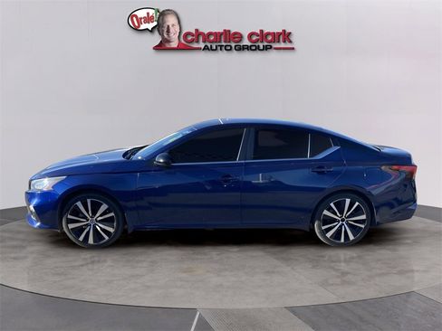 Used 2022 Nissan Altima 2.5 SR image 3