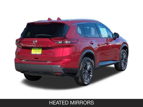 Certified 2025 Nissan Rogue SL w/ Tech Package AWD/4WD image 8