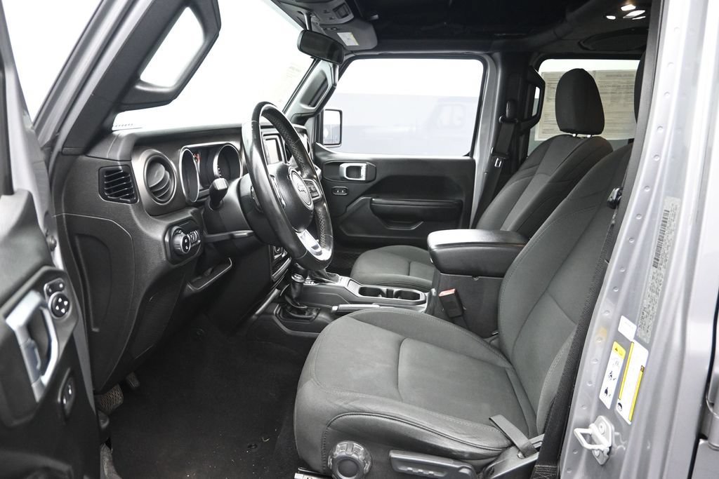 Used 2020 Jeep Gladiator Sport w/ Quick Order Package 24S AWD/4WD image 10