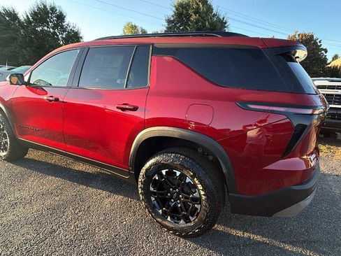 New 2027 Chevrolet Traverse Z71 w/ Driver Confidence Package AWD/4WD image 10