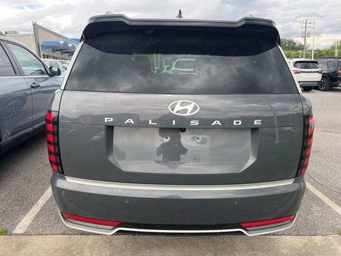 Used 2026 Hyundai Palisade Calligraphy image 3