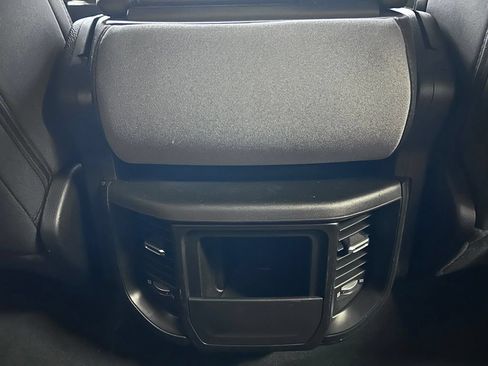 Used 2022 RAM 1500 Big Horn AWD/4WD image 20