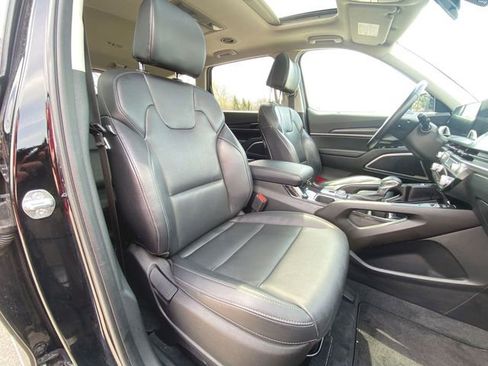 Used 2025 Kia Telluride S AWD/4WD image 28