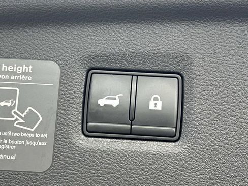 Certified 2023 INFINITI QX50 Sensory image 14