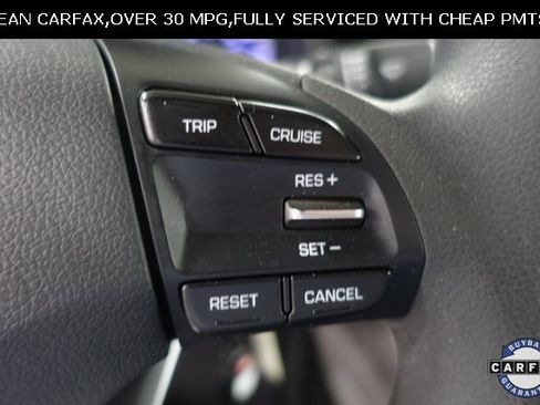 Used 2019 Hyundai Elantra SE image 12