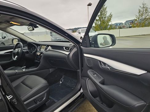Used 2021 INFINITI QX50 Essential w/ Cargo Package image 20
