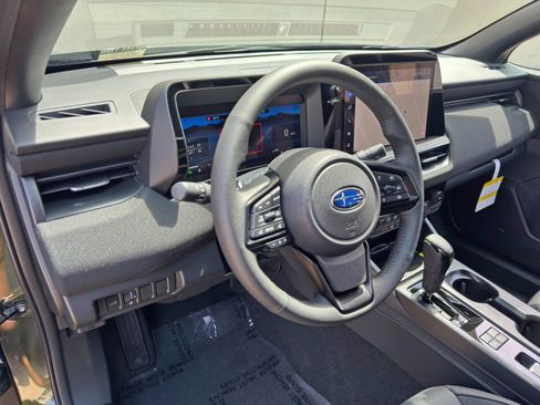 Used 2026 Subaru Outback Limited AWD/4WD image 14