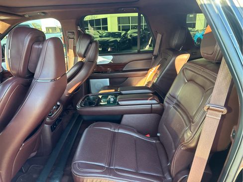 Used 2018 Lincoln Navigator Black Label w/ Cargo Package image 7