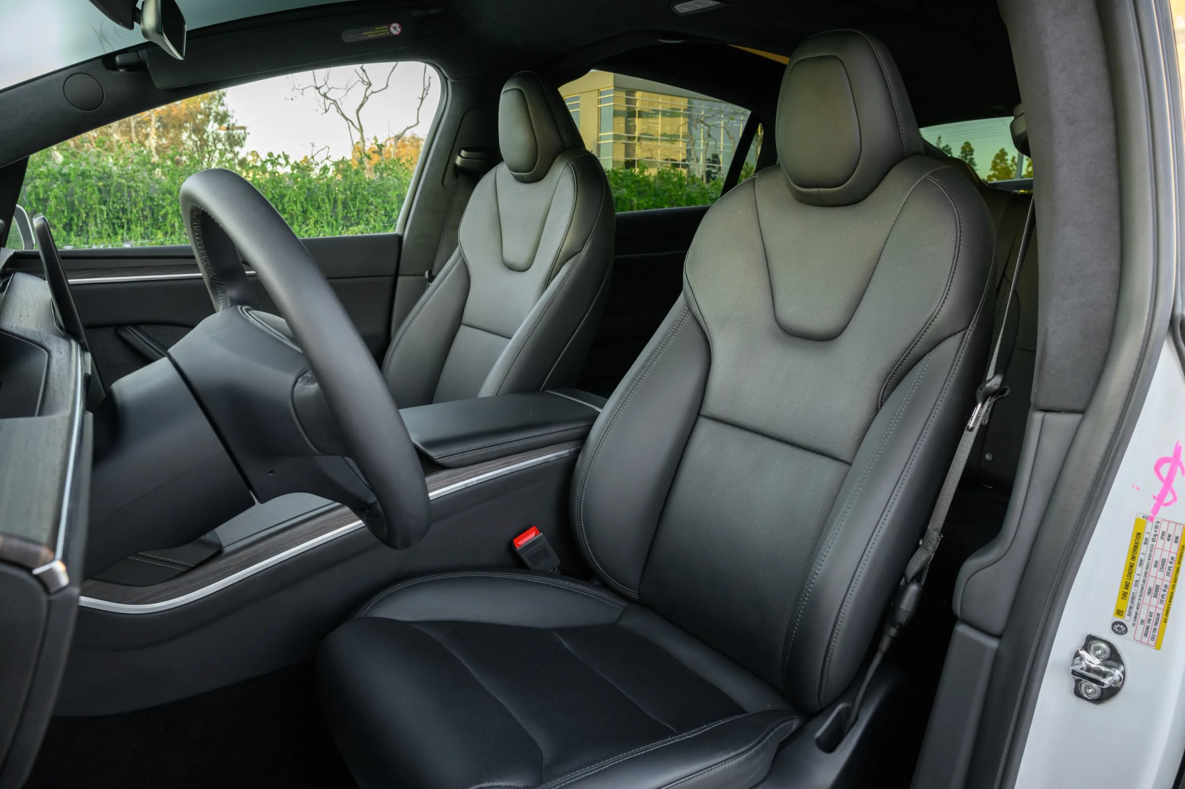 Used 2024 Tesla Model X AWD/4WD image 14