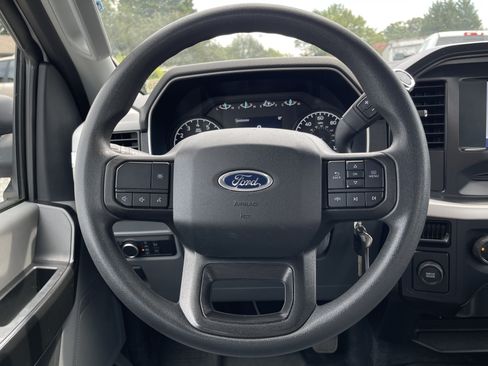 Used 2022 Ford F150 XL RWD image 15