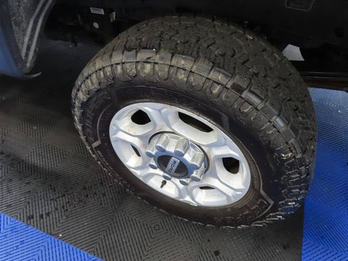 Used 2025 Ford F250 XLT AWD/4WD image 9