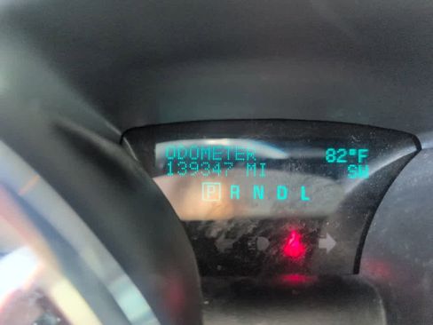 Used 2012 Chevrolet Traverse LT FWD image 9
