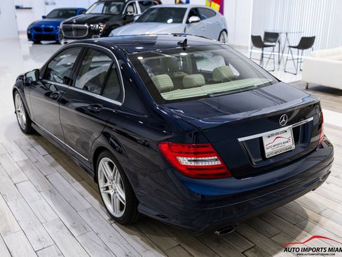 Used 2013 Mercedes-Benz C 250 Sedan image 13