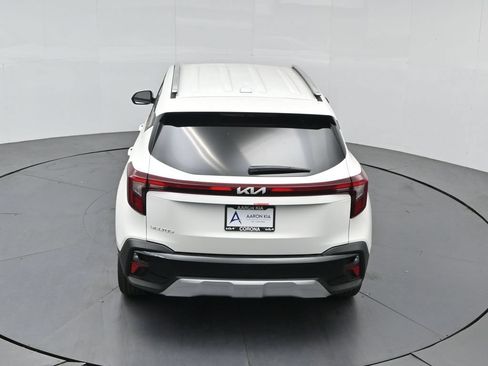 New 2026 Kia Seltos S FWD image 49