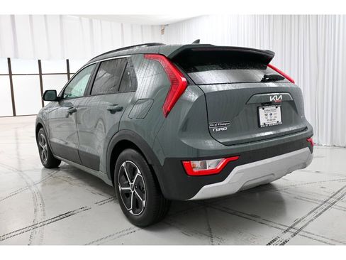 New 2025 Kia Niro EX w/ EX Cold Weather Package image 5