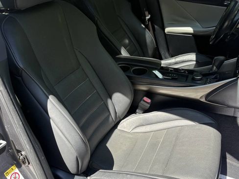 Used 2014 Lexus IS 350 w/ F Sport Package RWD image 34