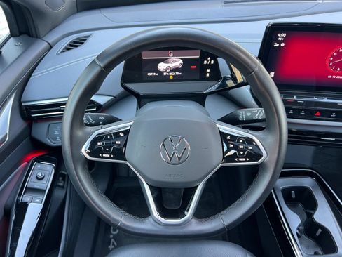 Used 2023 Volkswagen ID.4 S RWD image 14