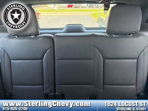 Used 2025 Chevrolet Tahoe LT AWD/4WD image 20