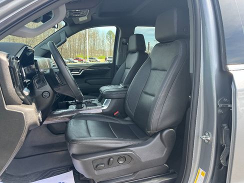 Used 2024 Chevrolet Silverado 1500 LTZ image 37