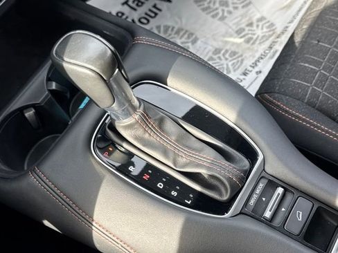 Certified 2024 Honda HR-V Sport image 12