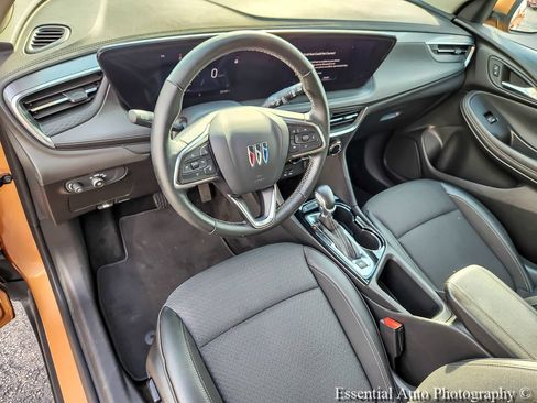 Used 2024 Buick Encore GX Preferred w/ Comfort Package FWD image 8