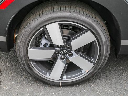 Certified 2026 Hyundai Santa Fe Limited AWD/4WD image 11
