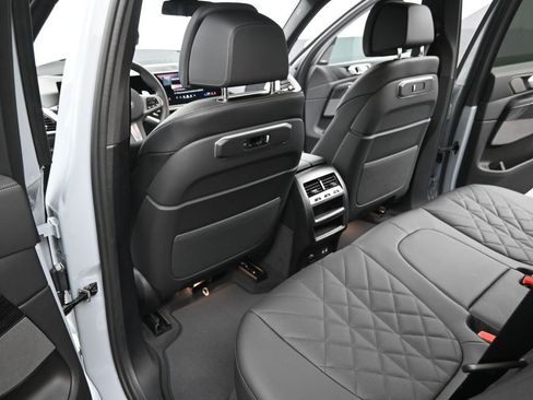New 2026 BMW X5 xDrive50e AWD/4WD image 29
