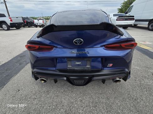 Used 2020 Toyota Supra Premium w/ Driver Assist Package RWD image 15
