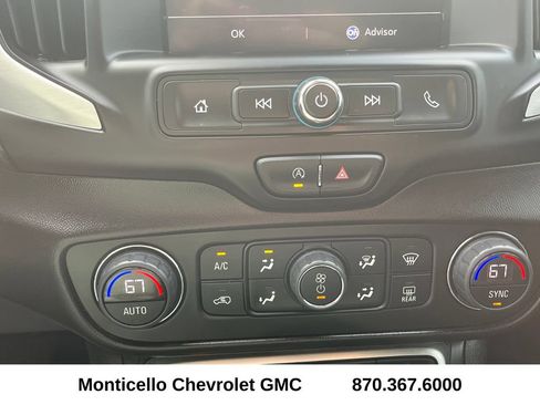 Certified 2024 GMC Terrain SLE w/ Driver Convenience Package FWD image 18