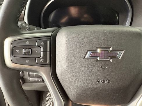 Used 2023 Chevrolet Tahoe Z71 w/ Luxury Package AWD/4WD image 24
