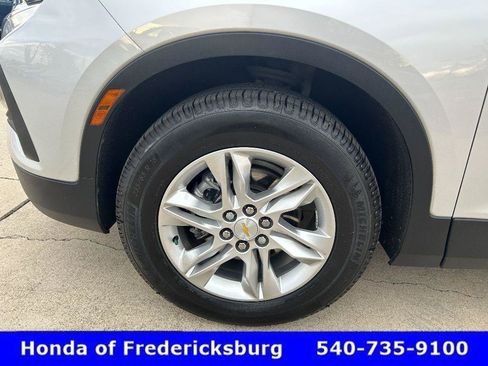 Used 2021 Chevrolet Blazer LT image 35