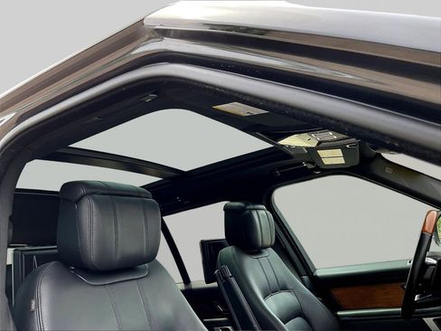 Used 2022 Land Rover Range Rover Westminster Edition AWD/4WD image 26