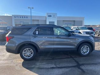 New 2026 Ford Explorer Active AWD/4WD video 3