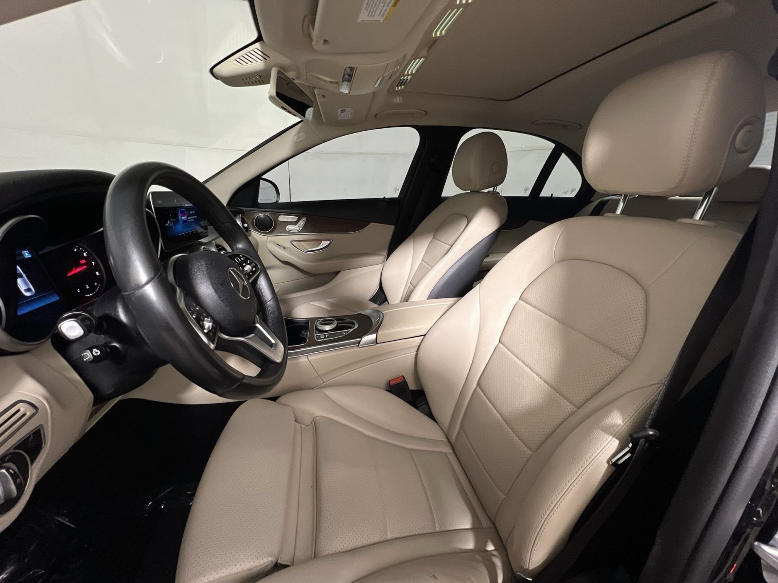 Used 2020 Mercedes-Benz C 300 4MATIC Sedan image 13
