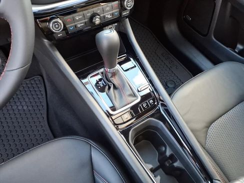 New 2026 Jeep Compass Trailhawk w/ Sun, Sound & Navigation Group image 30