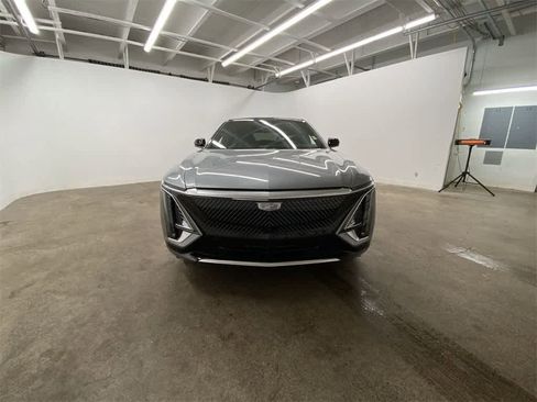 Certified 2024 Cadillac Lyriq Luxury w/ LPO, Floor Liner Package image 9