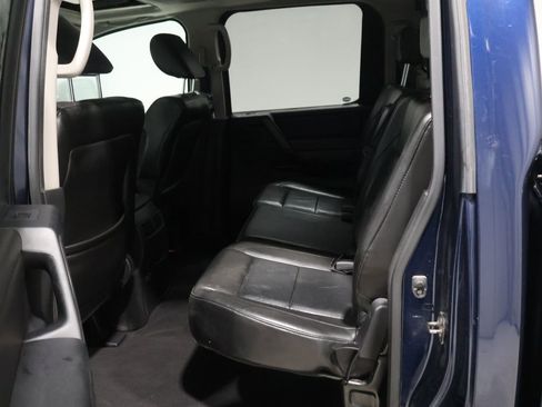 Used 2011 Nissan Titan SL w/ SL Technology Pkg image 18
