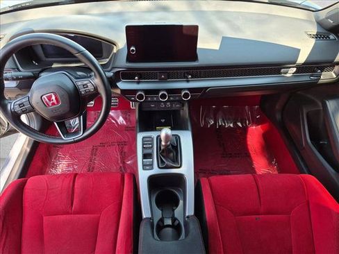 Used 2024 Honda Civic Type R image 13