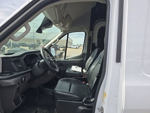 Used 2025 Ford Transit 250 148 High Roof Extended AWD w/ Load Area Protection Package image 10