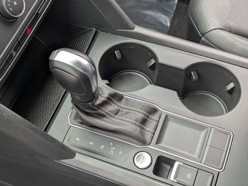 Certified 2023 Volkswagen Atlas SE FWD image 16
