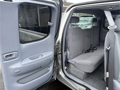 Used 2002 Toyota Tundra SR5 image 18