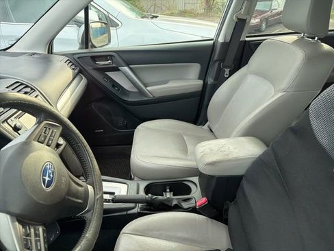 Used 2015 Subaru Forester 2.5i Limited image 10