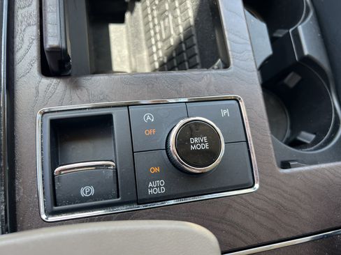 Certified 2023 Lincoln Navigator Reserve RWD image 26