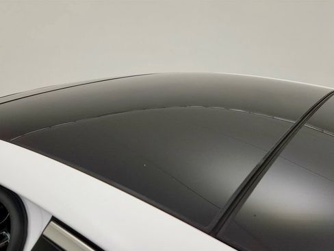 Used 2022 Kia K5 GT-Line w/ GT-Line FWD Premium Package image 10