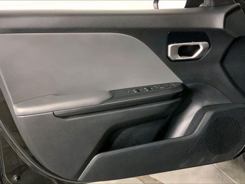 Used 2025 Kia K4 FWD image 24