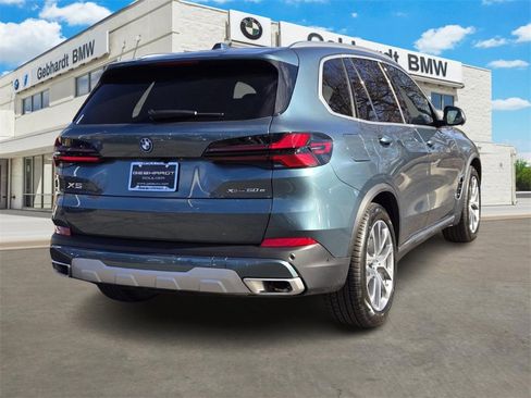 New 2026 BMW X5 xDrive50e w/ Premium Package image 5